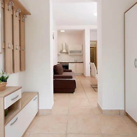Galboka Apartment Nerezine